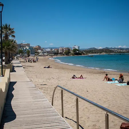 Nea Chora Beach Residence, Seafront Daire Hanya