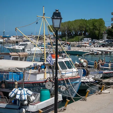 Nea Chora Beach Residence, Seafront Daire